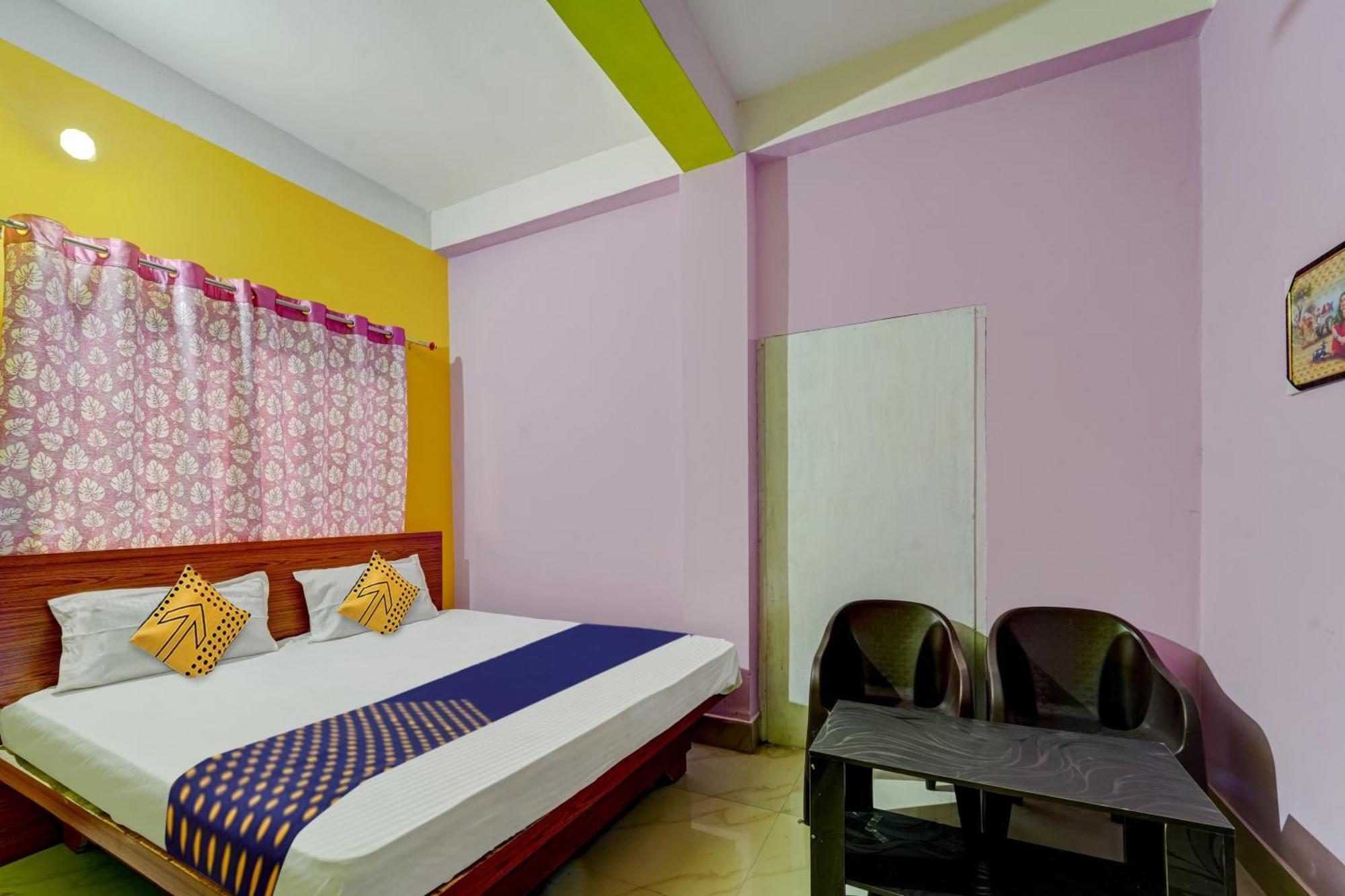 Hotel O Home Trimurti Guest House Guwahati Ngoại thất bức ảnh